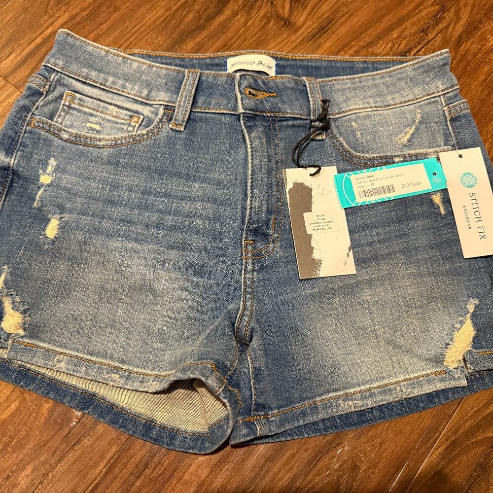 Delilah Mid-Rise Denim Shorts - Size 10 - New with Tags